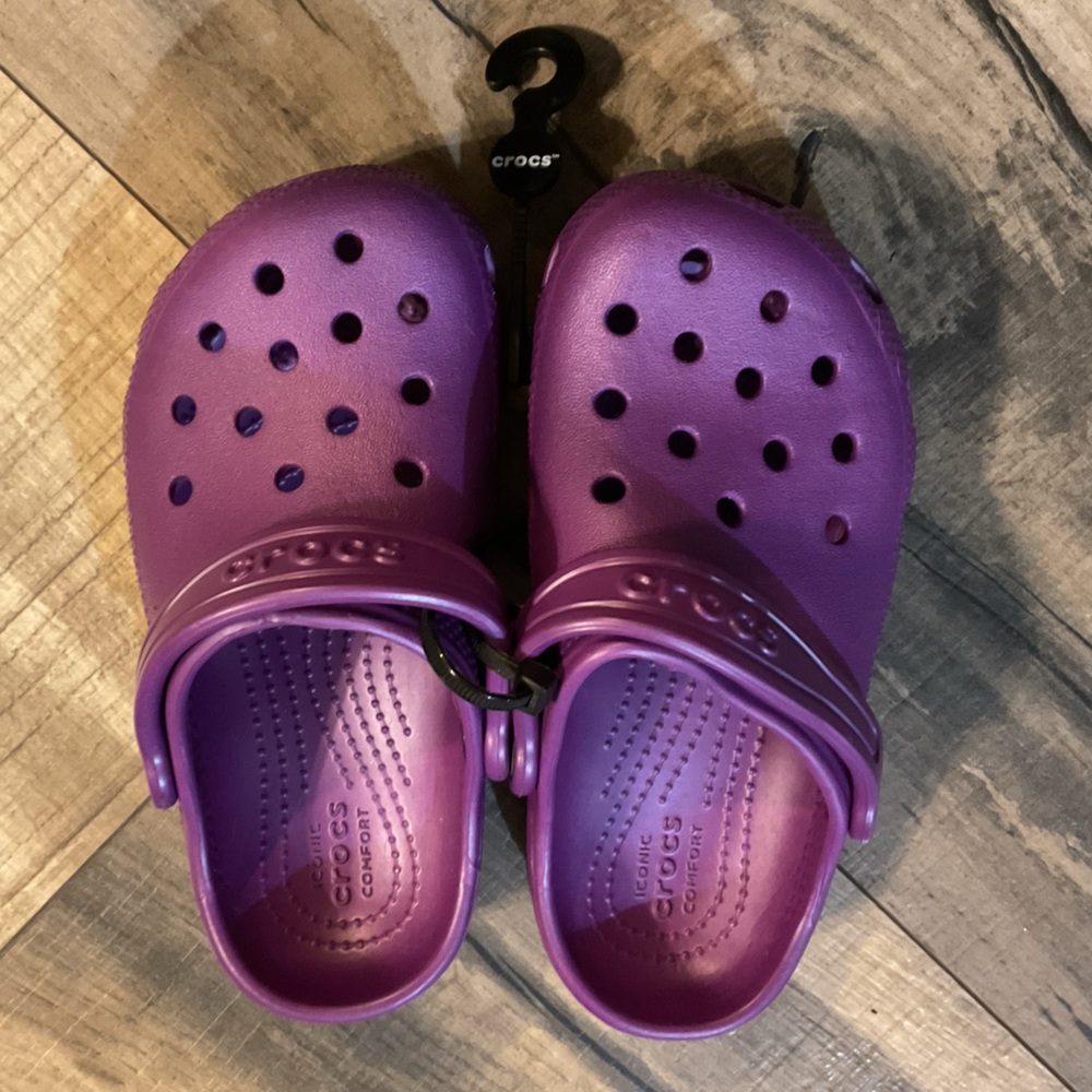NWOT Crocs 204536 Kids Classic Clog Slip On Dark Iris Purple Unisex Toddler C10